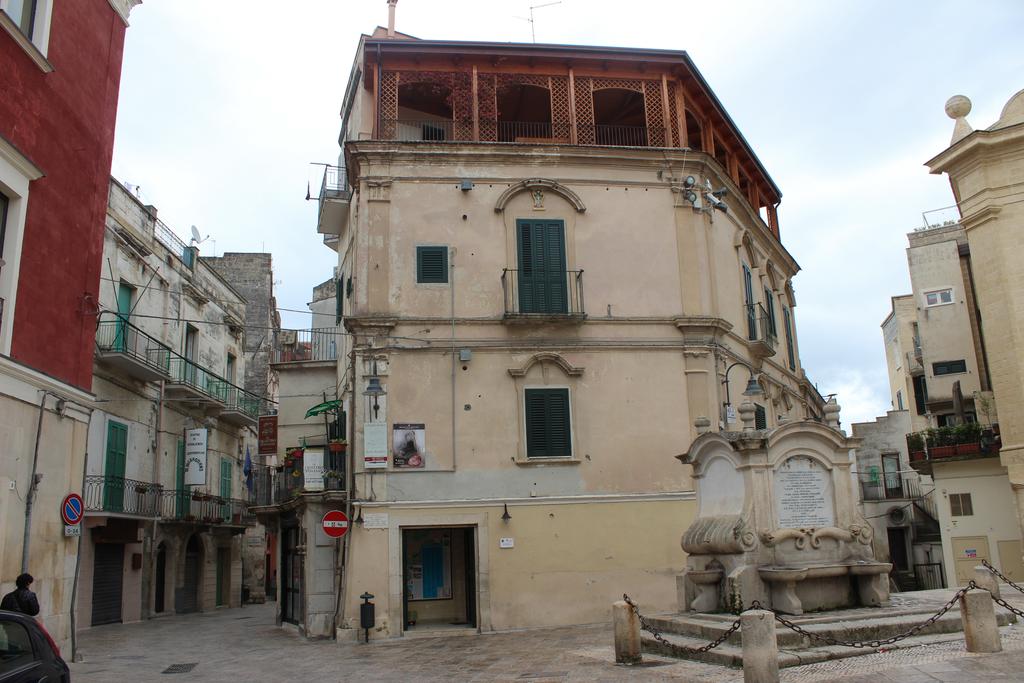 Fontana Ferdinandea de le “Quattro fontane” - Gravina in Puglia | Secret World Trip Planner