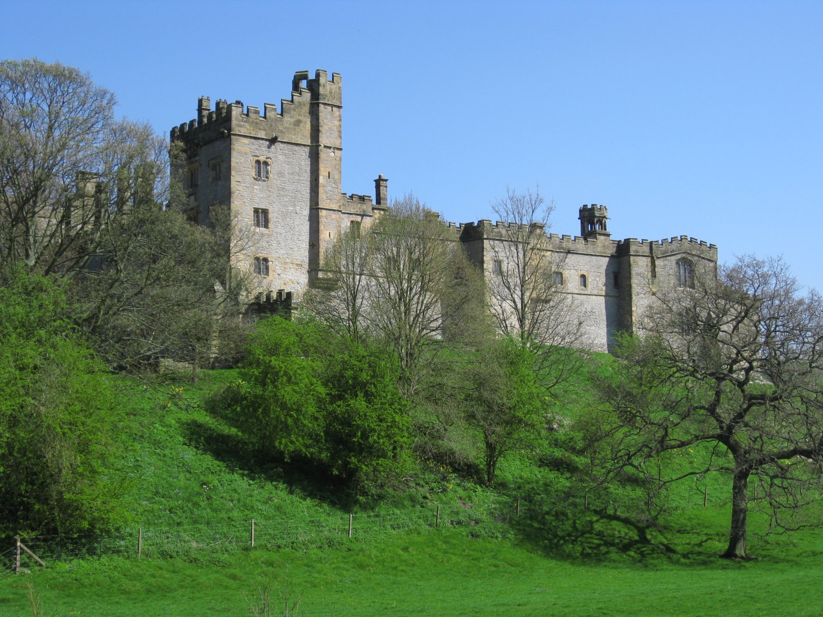 Haddon Hall y las películas de Jane Eyre - Bakewell | Secret World Trip Planner