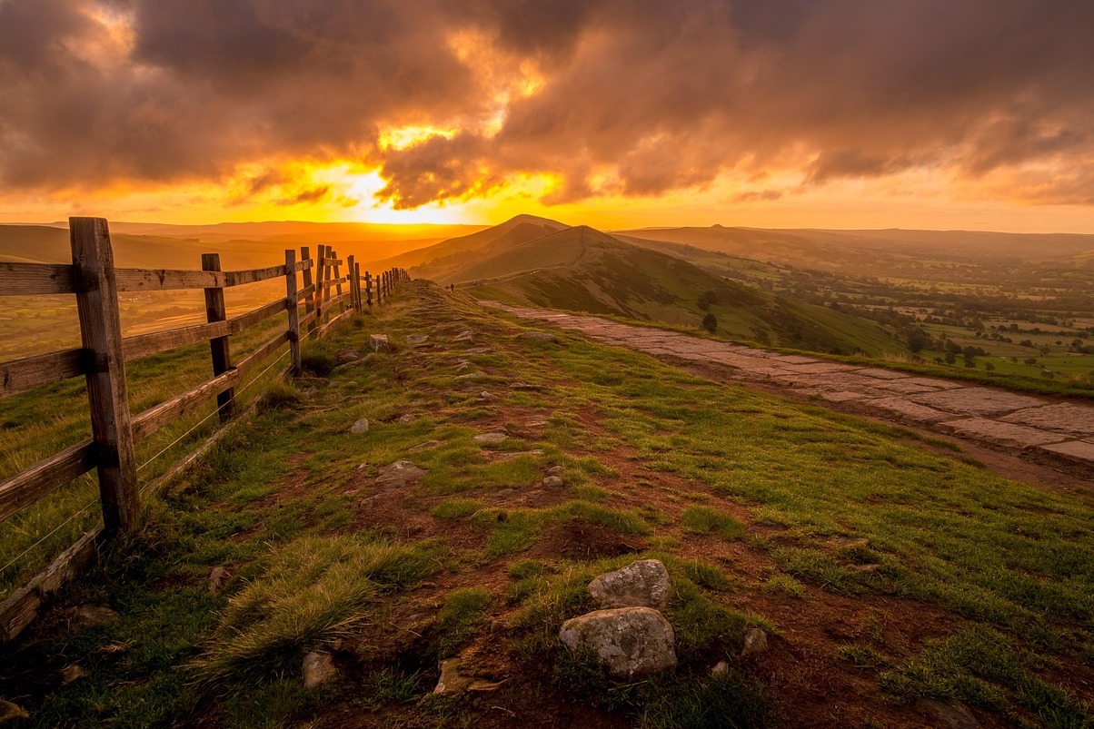Buxton es una ciudad balneario de Derbyshire, Inglaterra - Buxton | Secret World Trip Planner