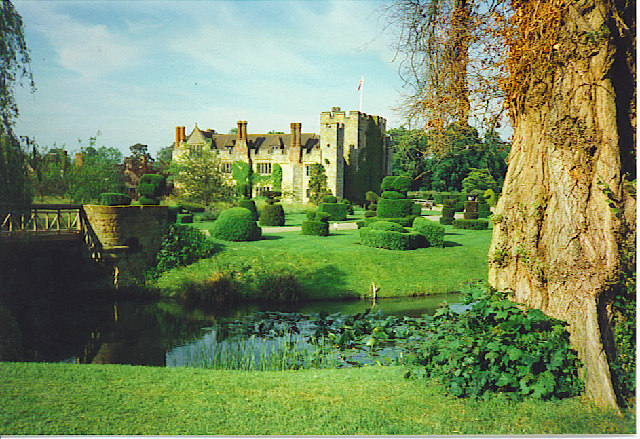 Il castello di Hever e Anna Bolena - Edenbridge | Secret World Trip Planner