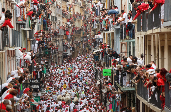 潘普洛纳（Pamplona）是奔牛节（Running of Bulls）的举办地； - Pamplona | Secret World Trip Planner