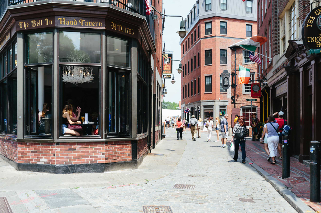 Amerikas älteste Taverne - 45 Union St | Secret World Trip Planner