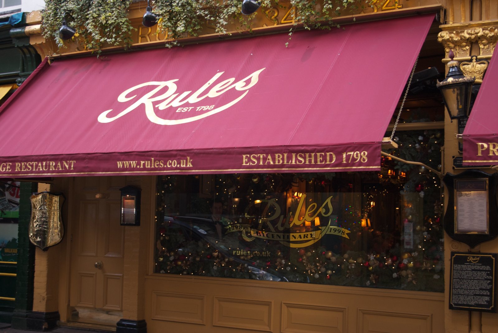 Reglas: El restaurante más antiguo de Londres - Londra | Secret World Trip Planner