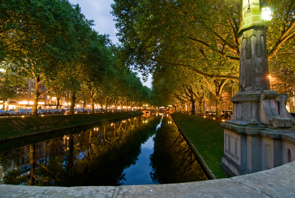 Dusseldorf: Königsallee is the city's most elegant boulevard - Düsseldorf | Secret World Trip Planner