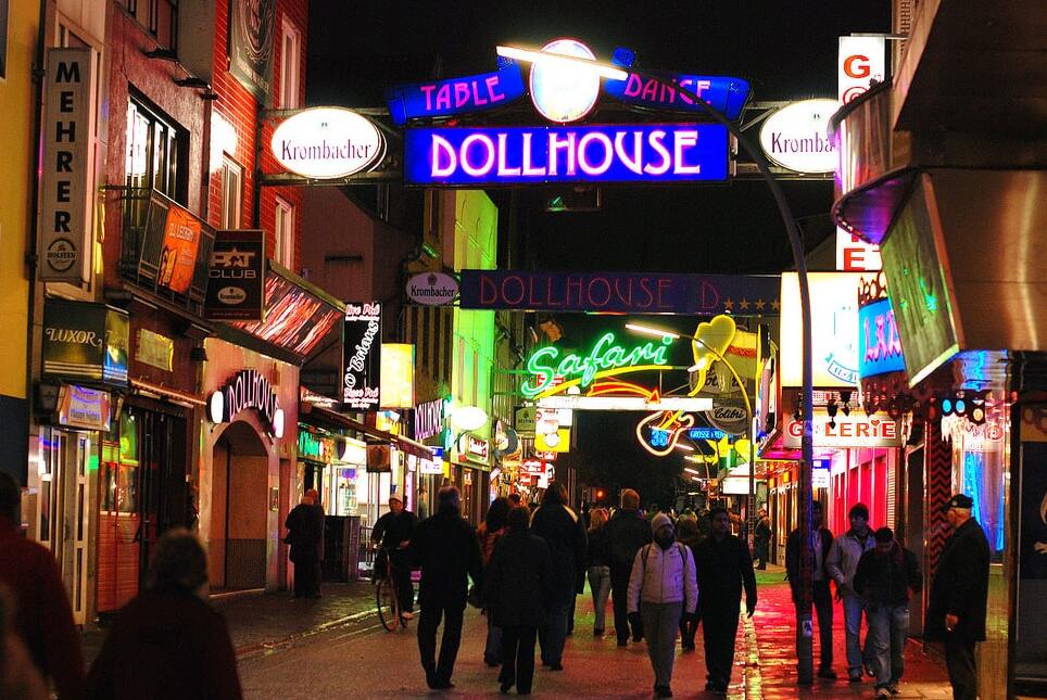 Reeperbahn dan distrik lampu merah - Hamburg | Secret World Trip Planner