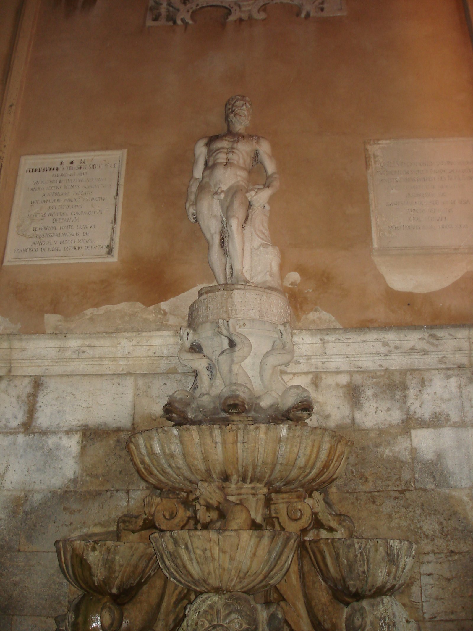 Trapani: La Fuente de Saturno - Trapani | Secret World Trip Planner