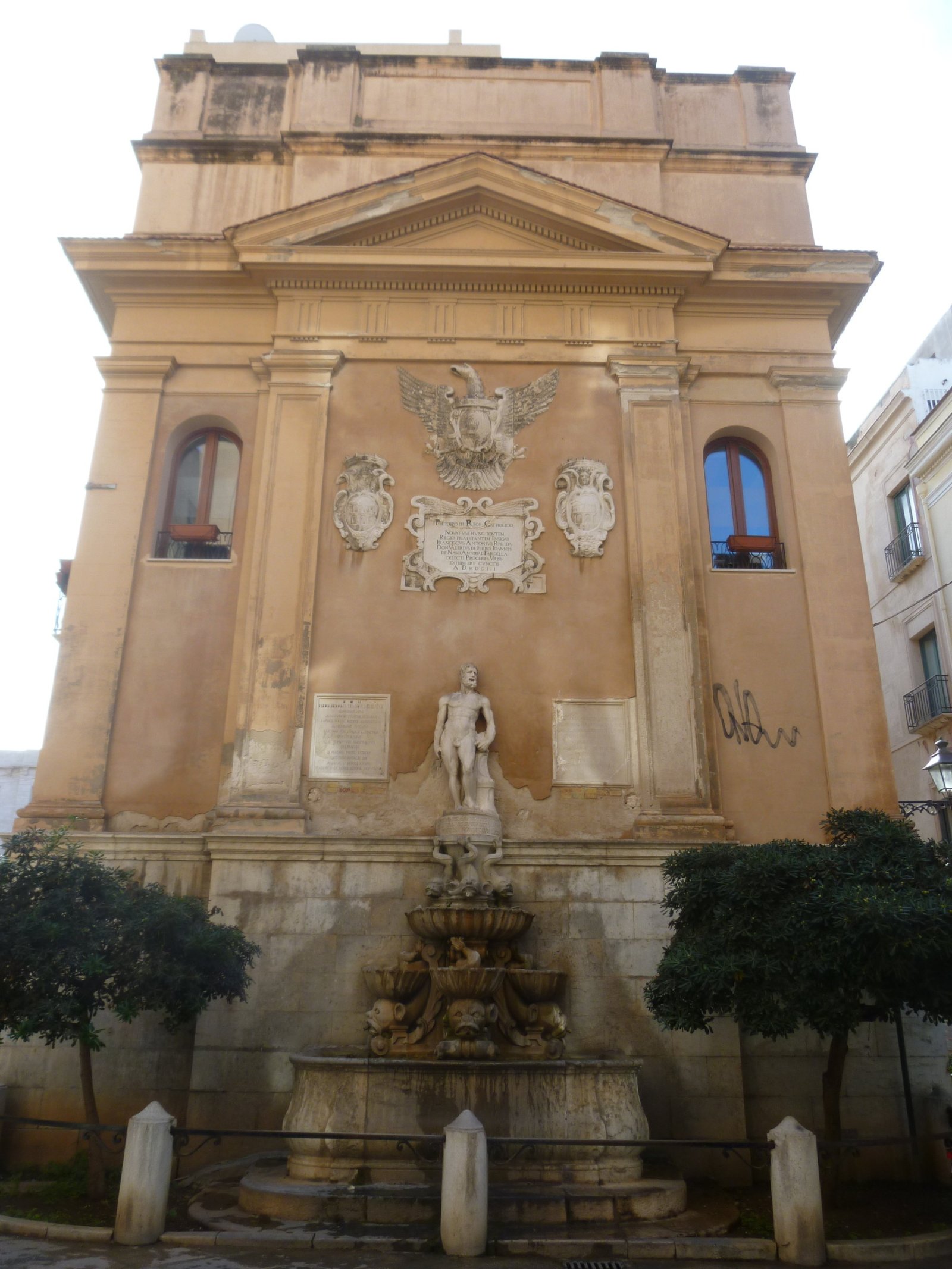 Trapani: La Fuente de Saturno - Trapani | Secret World Trip Planner