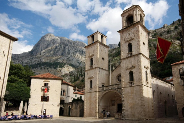 Catedral de San Trifón de Kotor — Kotor