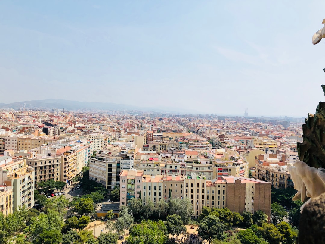 Gracia, el pulmón verde de Barcelona - Barcellona | Secret World Trip Planner