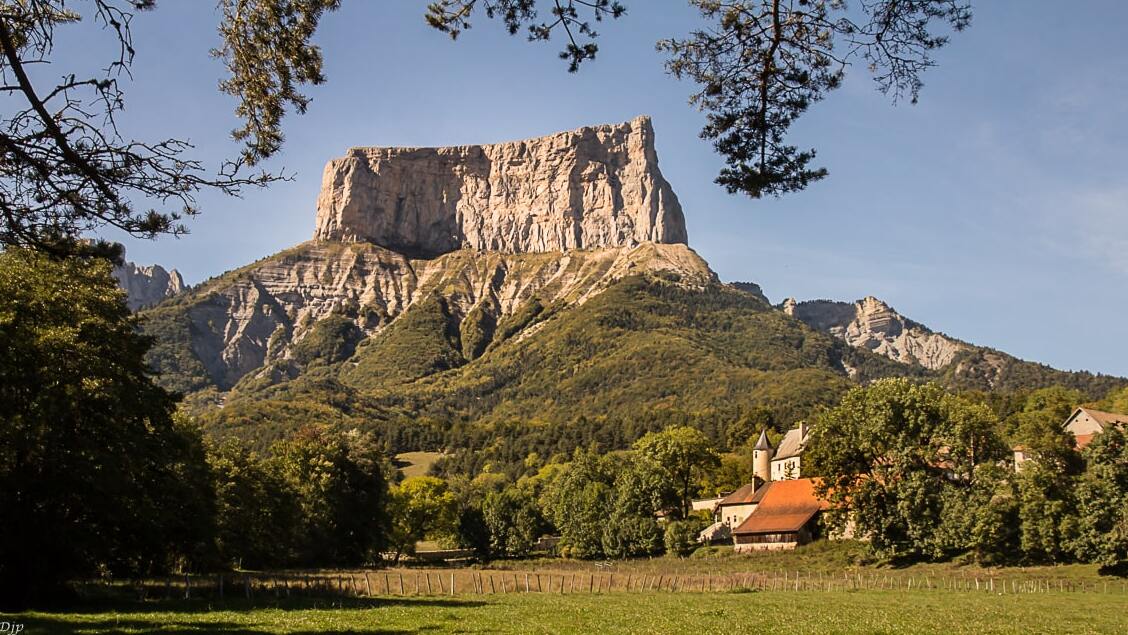 Mont Aiguille: Una dintre cele șapte minuni din Dauphiné - Isère | Secret World Trip Planner