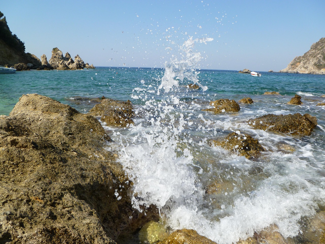 Пляж Логгас и захватывающая дух панорама - Corfu | Secret World Trip Planner