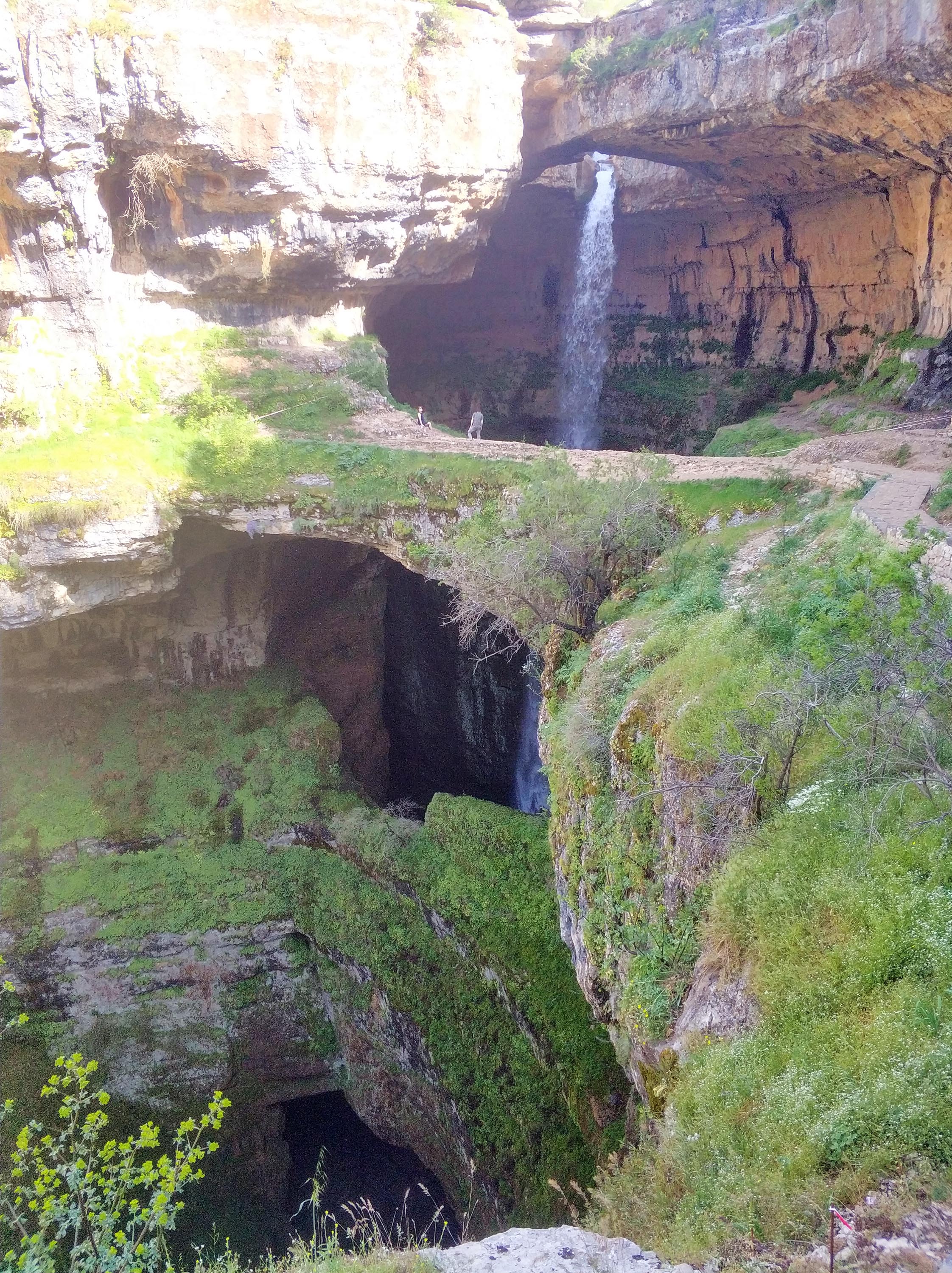 Cascada del desfiladero de Baatara (Líbano) - Cascata delle gole del Baatara | Secret World Trip Planner