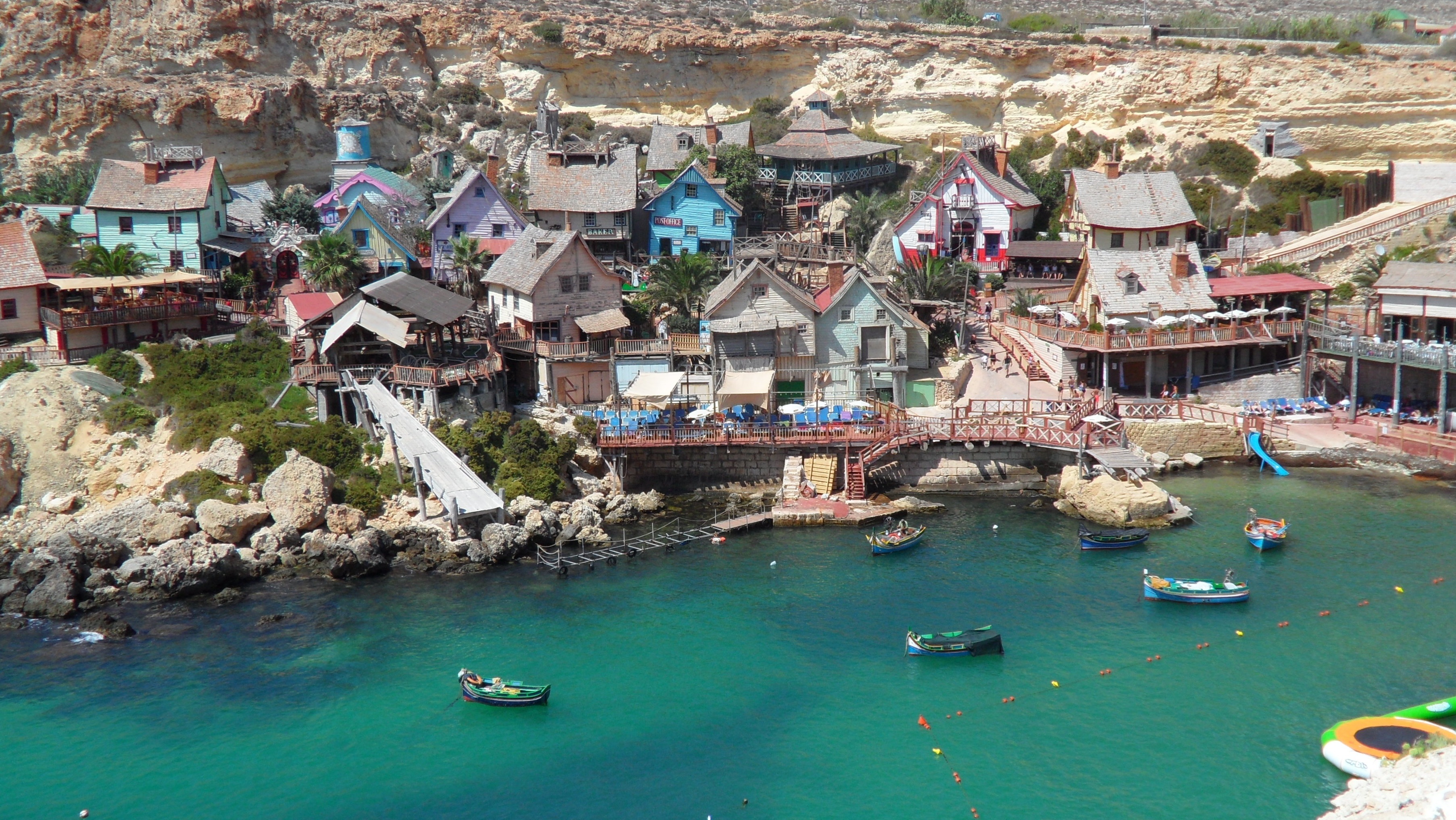 Satul Popeye din Malta - Anchor Bay | Secret World Trip Planner