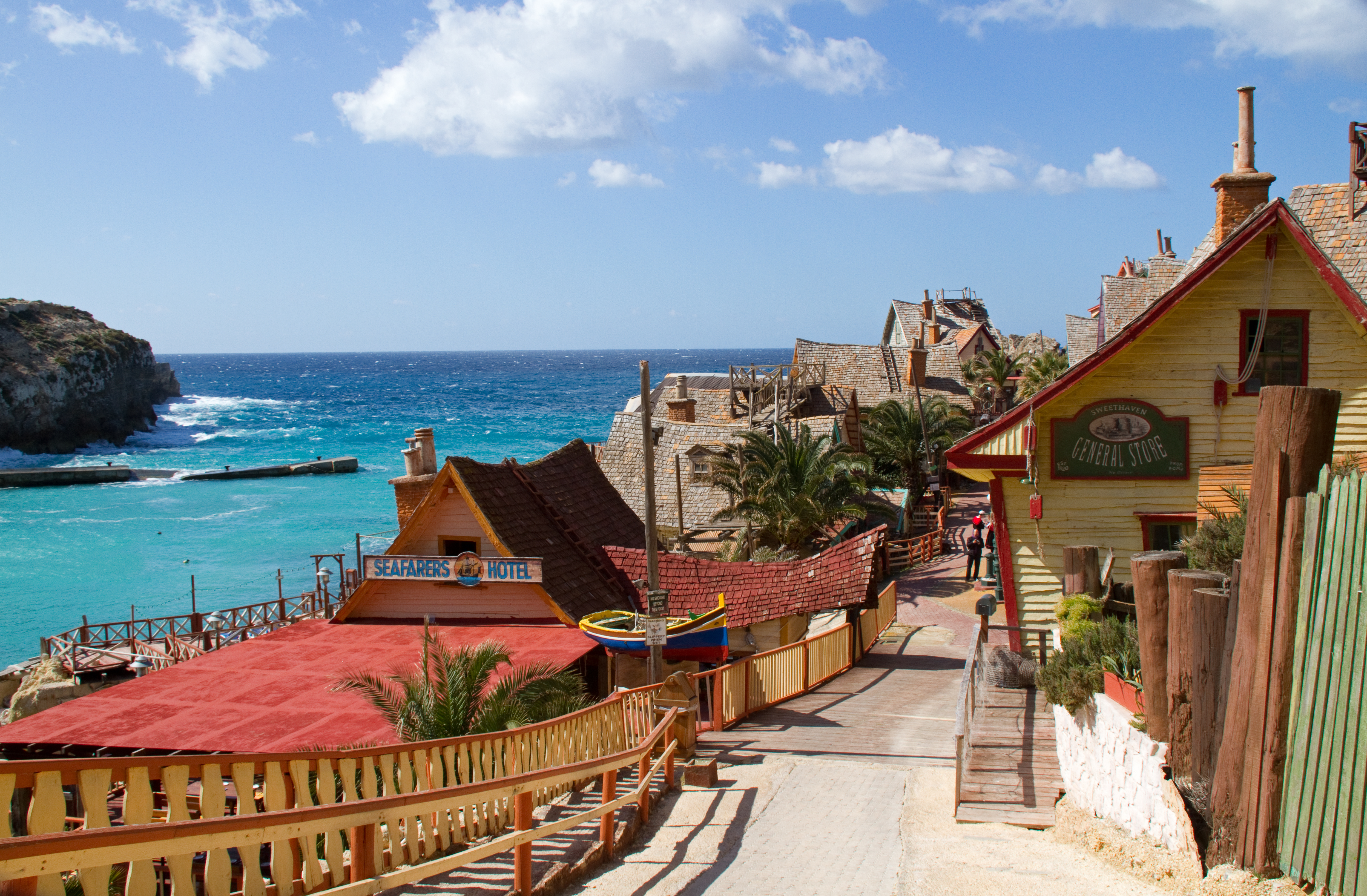 Satul Popeye din Malta - Anchor Bay | Secret World Trip Planner