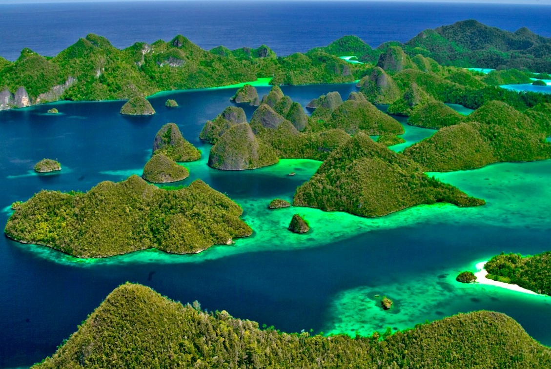 Isla Wayag - Raja Ampat Regency | Secret World Trip Planner