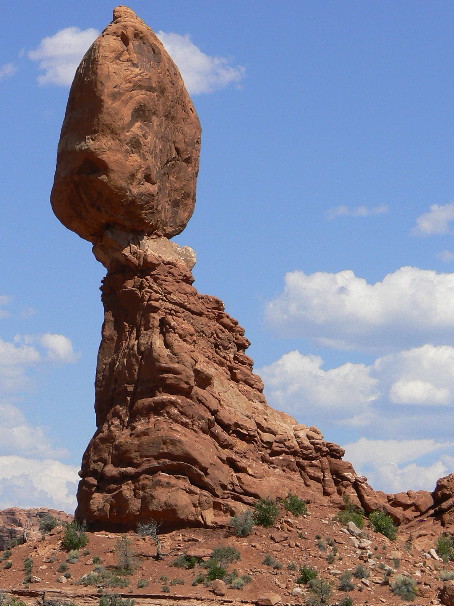 Balanced Rock en el Parque Nacional de Arches - Moab | Secret World Trip Planner