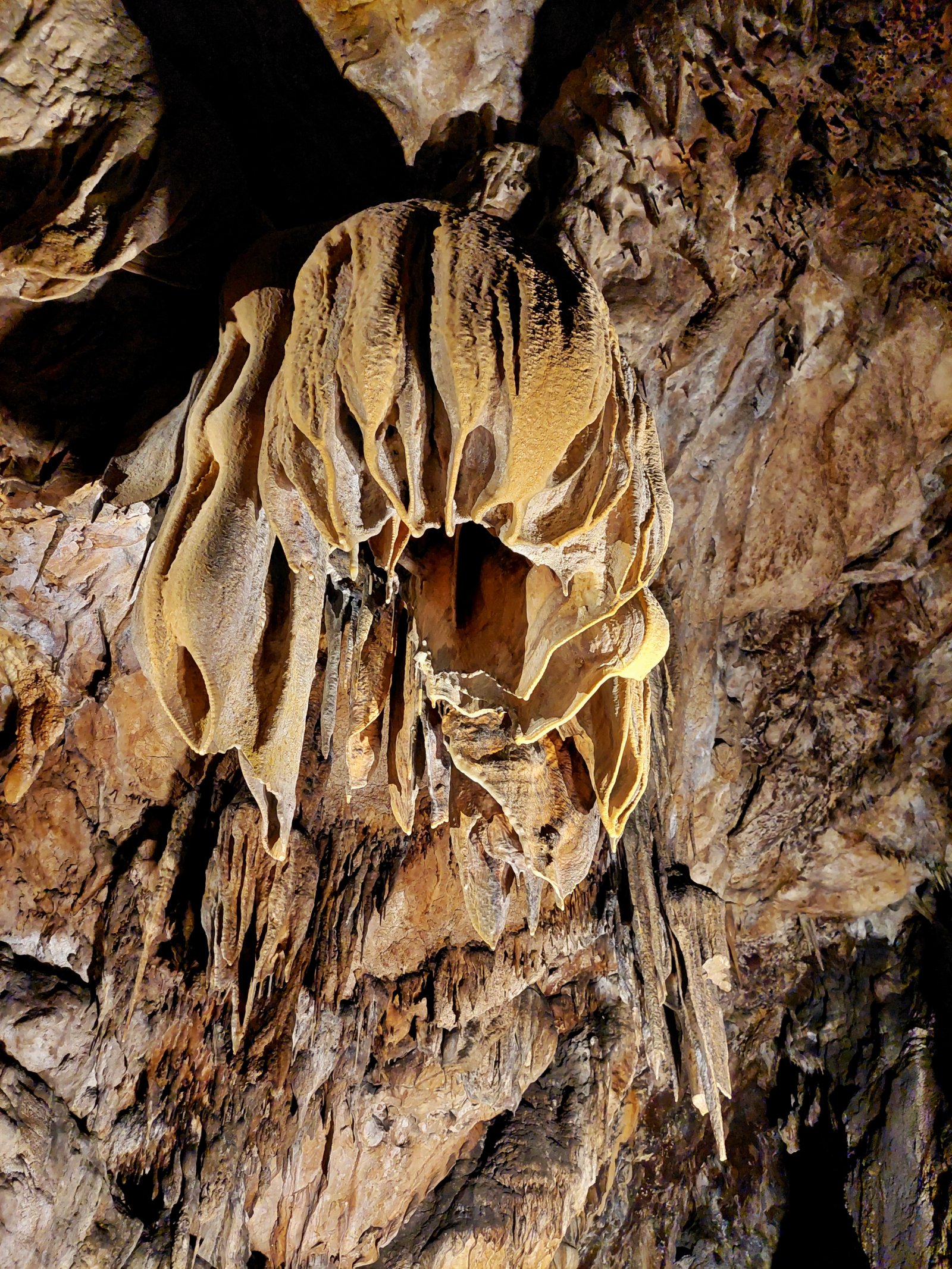 Cuevas de Zlot, Serbia - Zlot | Secret World Trip Planner