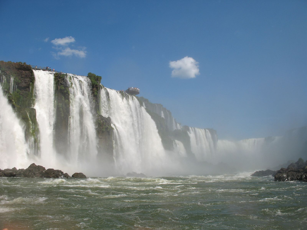 Cataratas del Iguazú - Una de las siete maravillas naturales del mundo | Secret World Trip Planner
