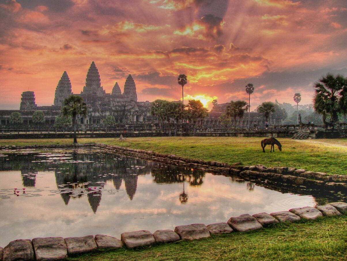 Angkor Wat - Wonder of the World ,Cambodia . - Krong Siem Reap | Secret World Trip Planner