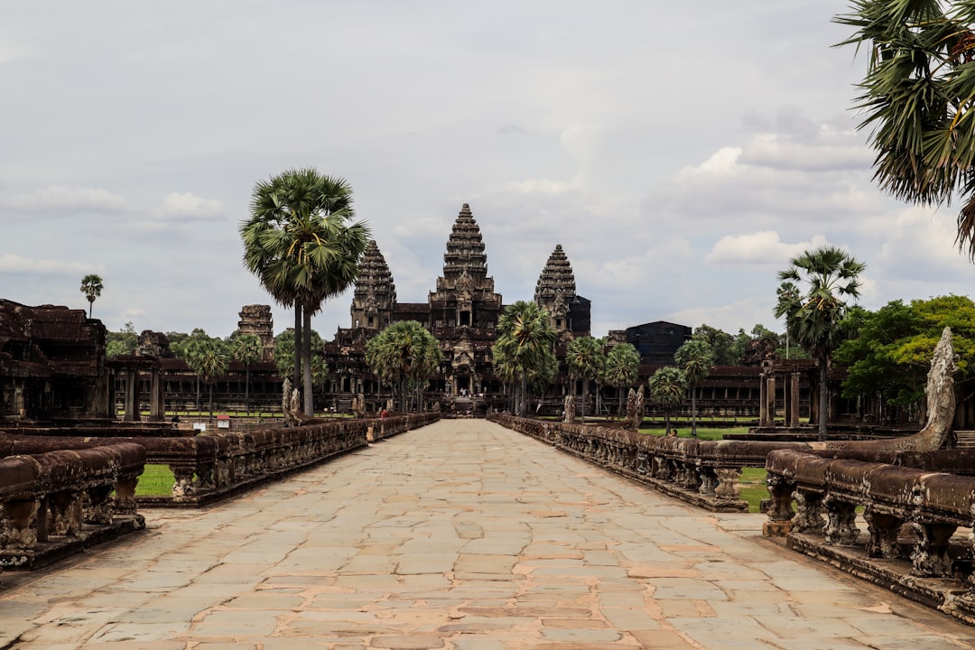 Angkor Wat - Wonder of the World ,Cambodia . - Krong Siem Reap | Secret World Trip Planner