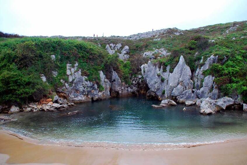 Gulpiyuri beach - 33594 | Secret World Trip Planner