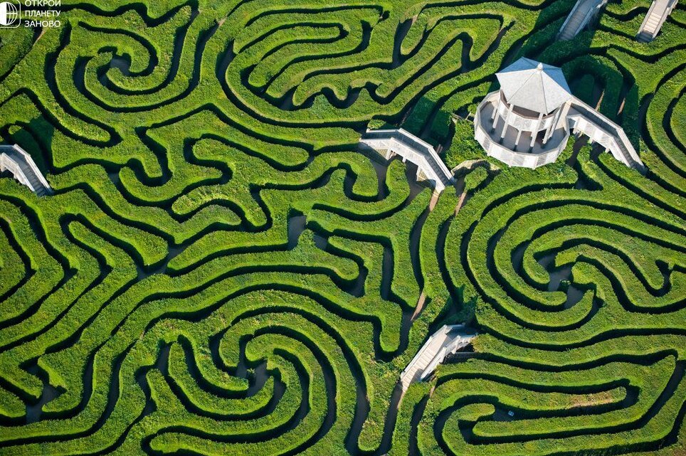 Longleat gyvatvorių labirintas - Warminster | Secret World Trip Planner