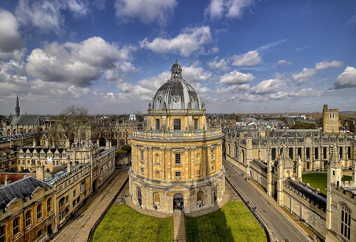 Oxford University - Oxford | Secret World Trip Planner