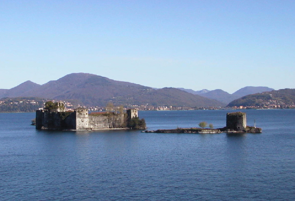 Castles of Cannero are three rocky islets of Lake Maggiore - Cannero Riviera | Secret World Trip Planner
