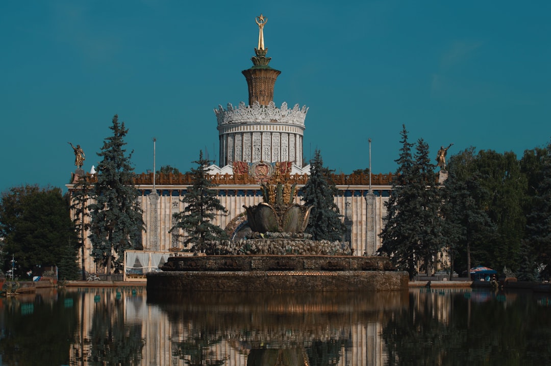 民族友谊之泉 - Moskva | Secret World Trip Planner