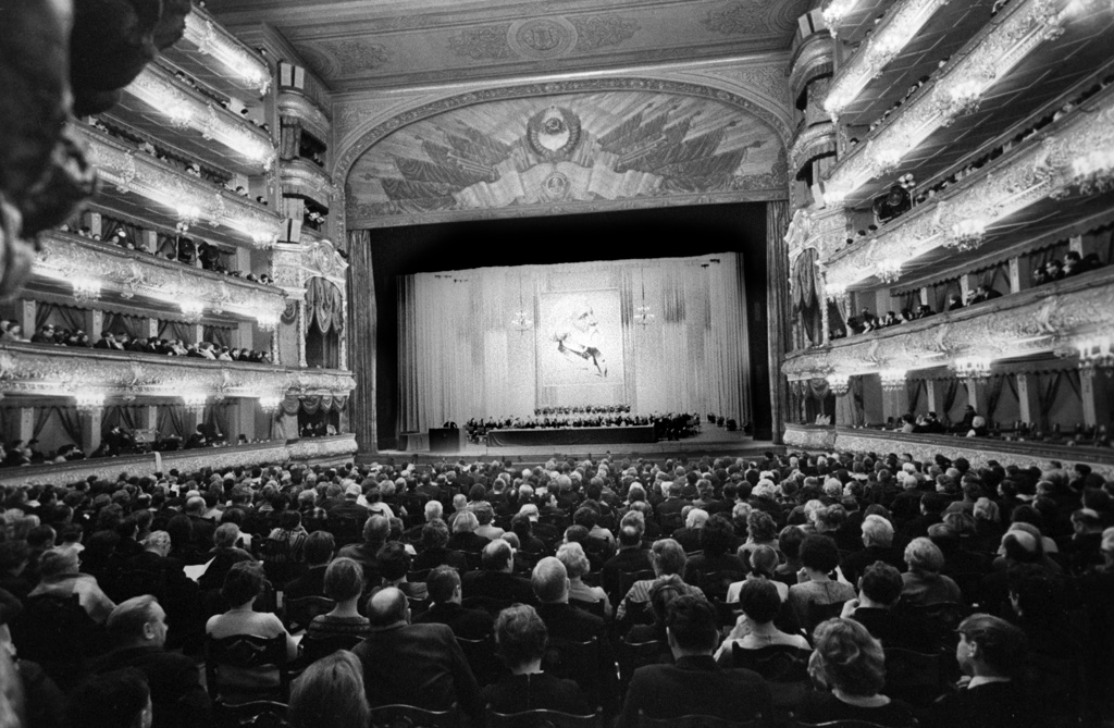 The Bolshoi Theatre - Moskva | Secret World Trip Planner