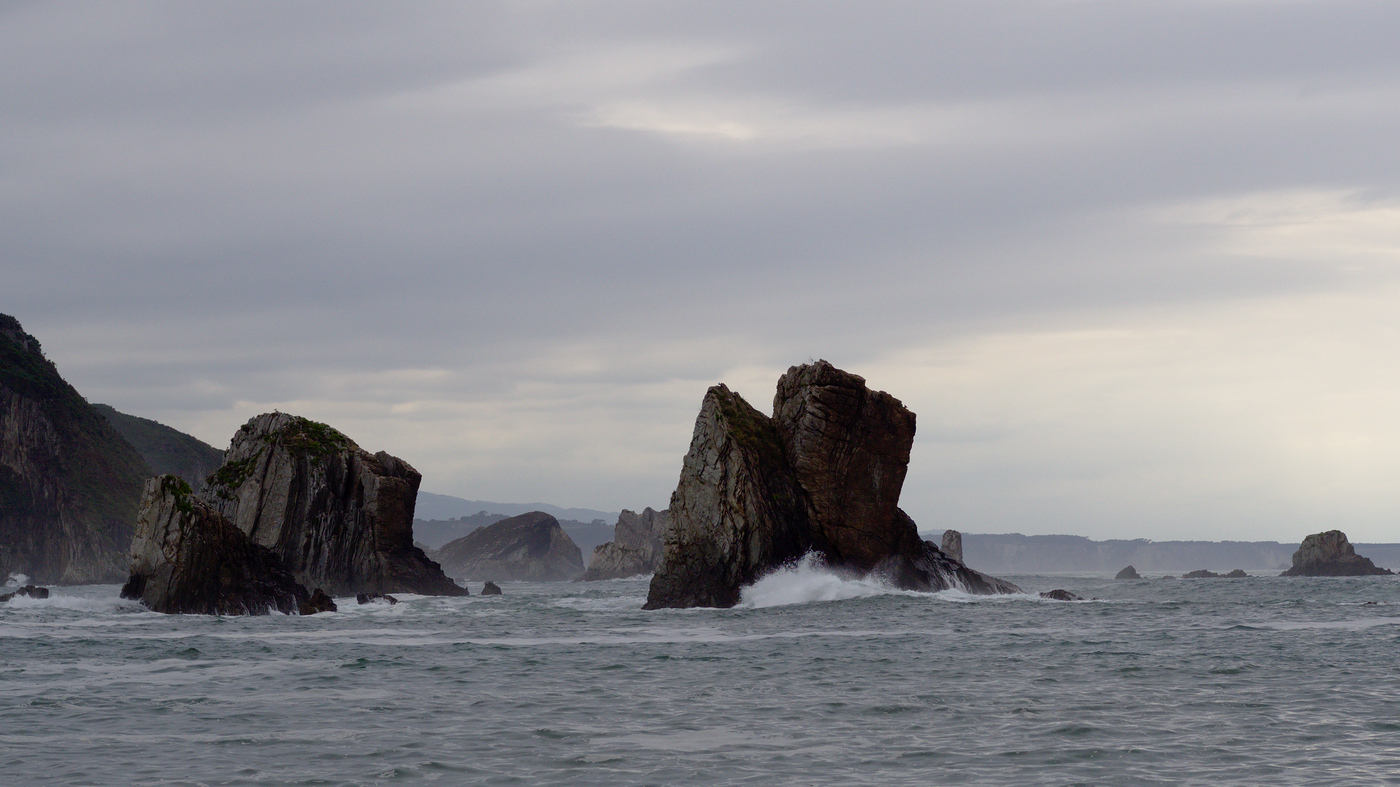 Playa del Silencio : L'une des plus belles plages d'Espagne - Secret World - Playa del Silencio O Gaviero | Secret World Trip Planner
