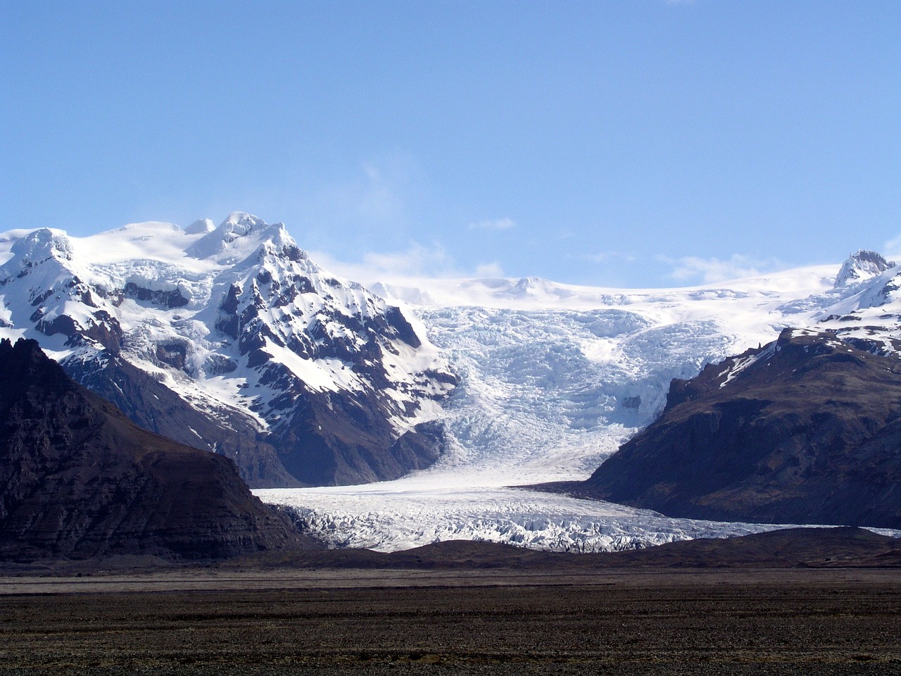 Skaftafell Ice Cave - Breathtaking trekking - Skaftafell | Secret World Trip Planner