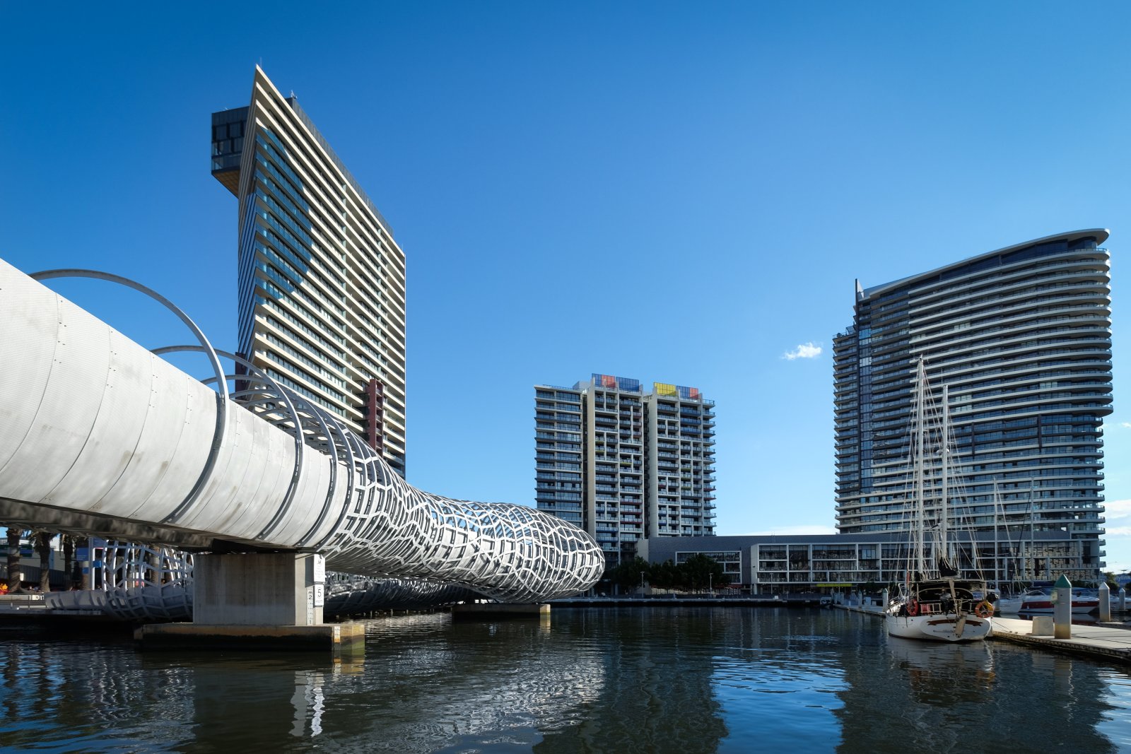 Puente Webb en Melbourne - Docklands | Secret World Trip Planner