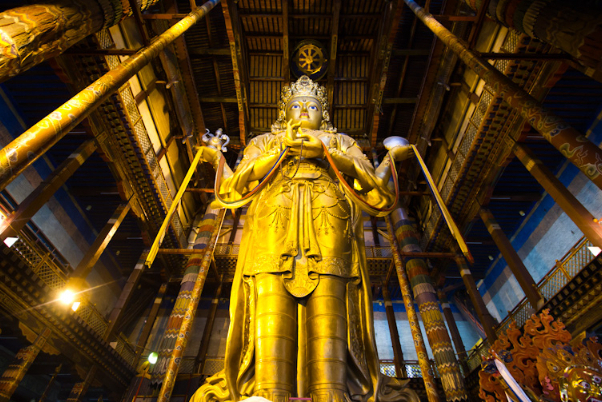 Buddhist Gandan Monastery in Mongolia - Ulaanbaatar | Secret World Trip Planner