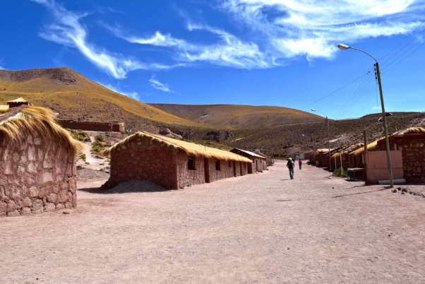 Chile: Un pequeño pueblo llamado Machuca - Machuca | Secret World Trip Planner