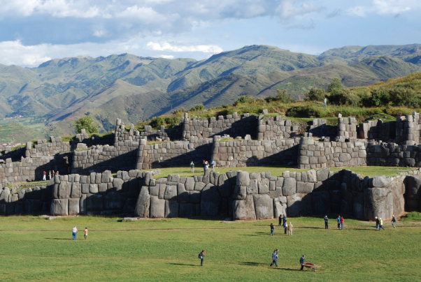 Saksaywaman in Perù — Sacsayhuamán