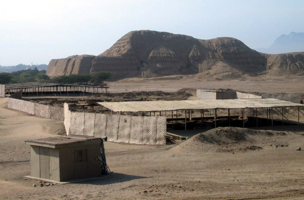 Perù: Temple of the Moon and Temple of the Sun - Moche District | Secret World Trip Planner