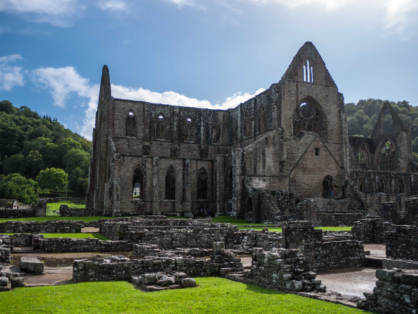 Abadía de Tintern - Chepstow | Secret World Trip Planner