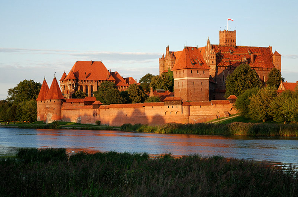 Kasteel Malbork (Marienburg) - Malbork | Secret World Trip Planner