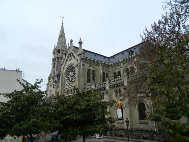 ノートルダム・ド・ラ・クロワ・ド・メニルモンタン - Paris-20E-Arrondissement | Secret World Trip Planner