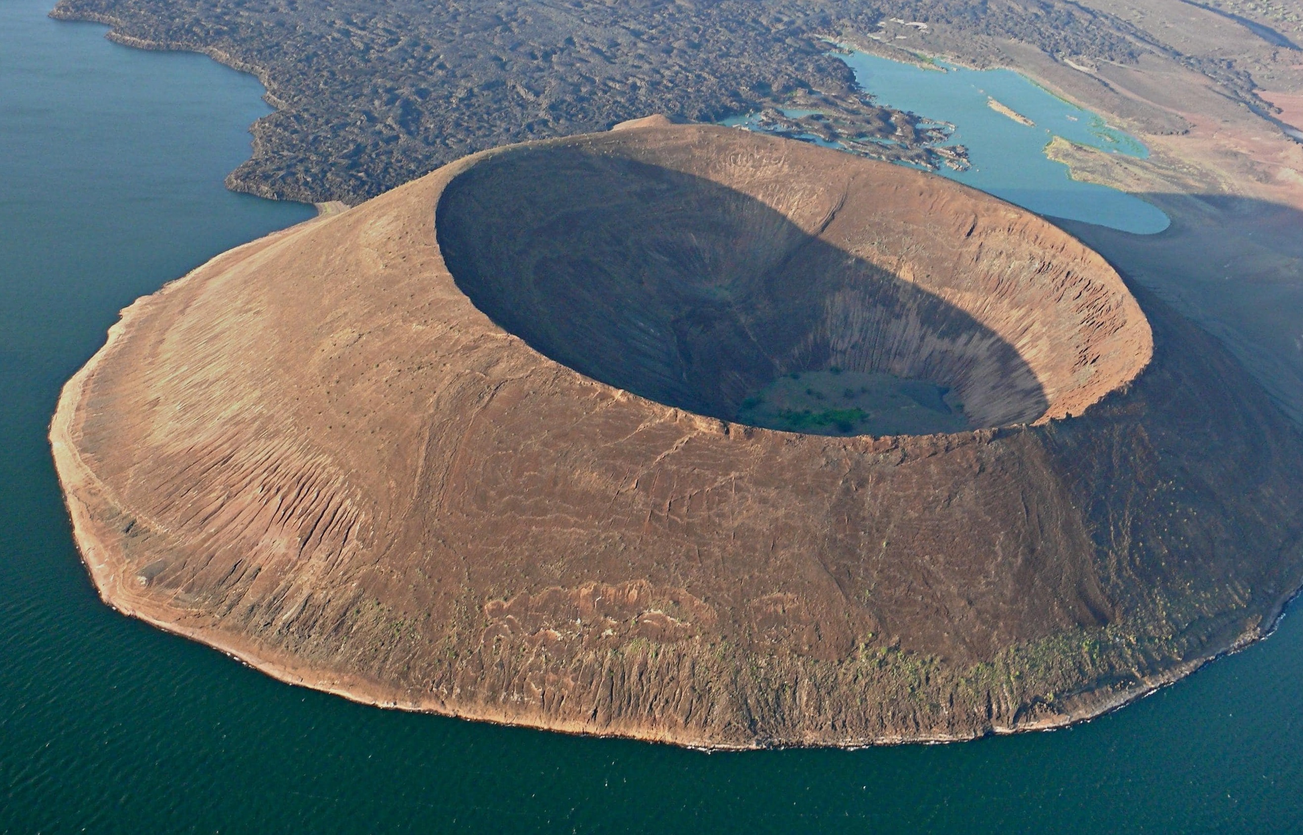 Nabiyotum Crater and the  Lake Turkana - Kenya - Lake Turkana | Secret World Trip Planner