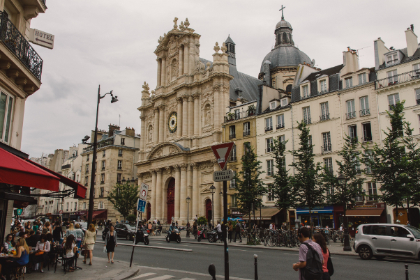 San Pablo Saint-Louis - Paris | Secret World Trip Planner