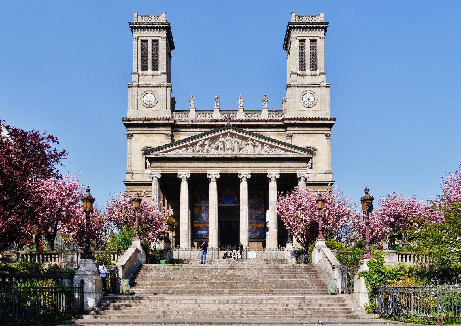 París | Saint-Vincent-de-Paul - Paris | Secret World Trip Planner