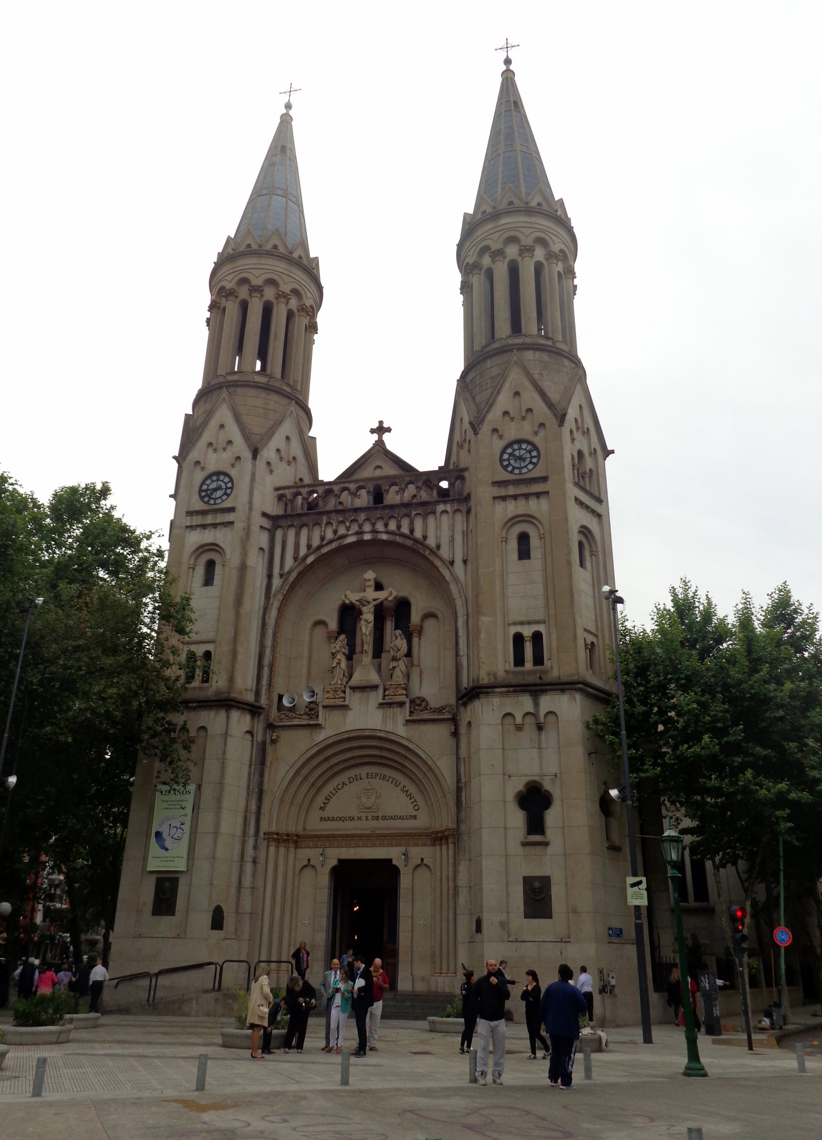 Basílica del Espíritu Santo in Buenos Aires - Buenos Aires | Secret World Trip Planner