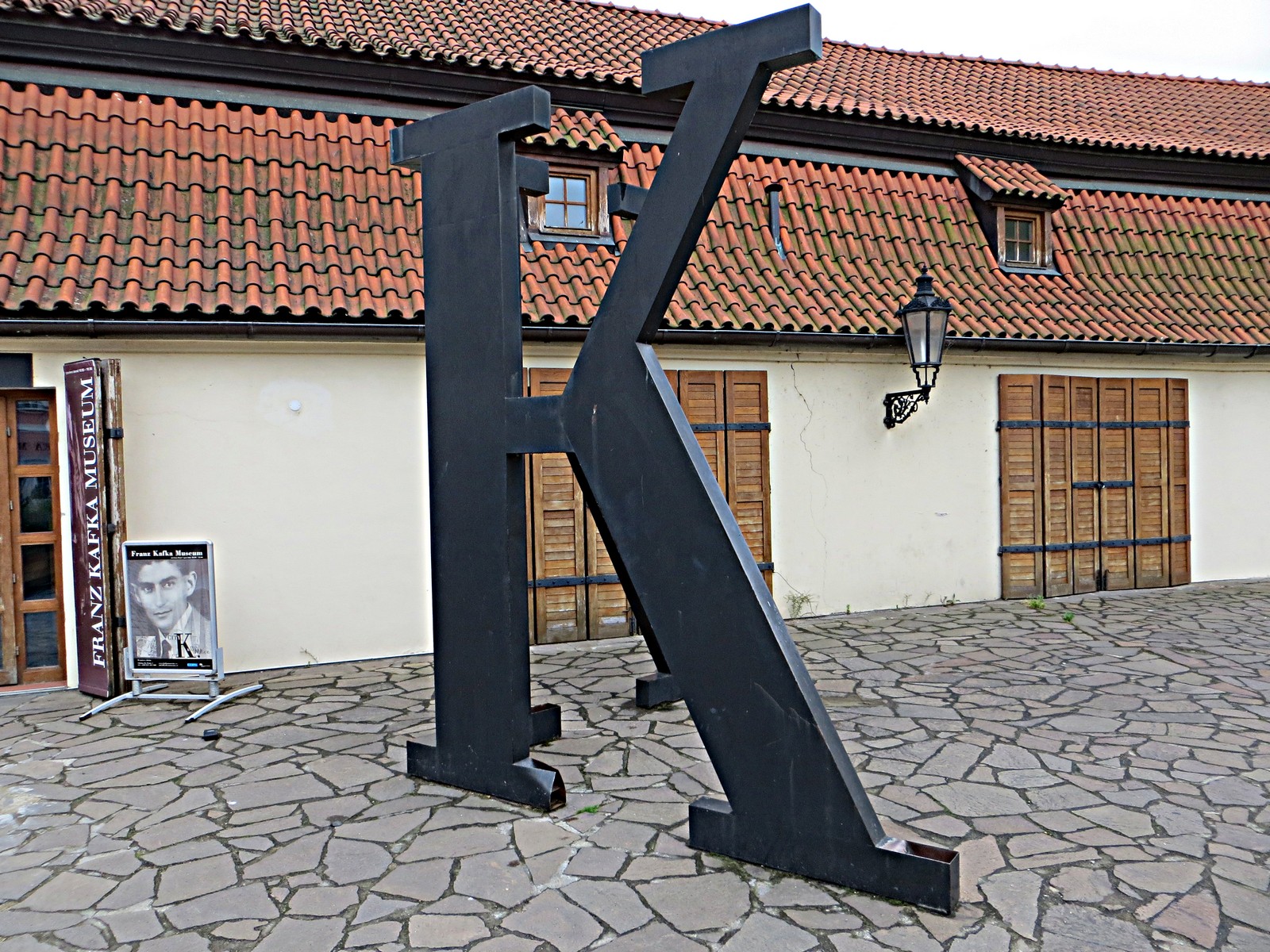 Franz Kafka Museum -  Prague. - Praga | Secret World Trip Planner