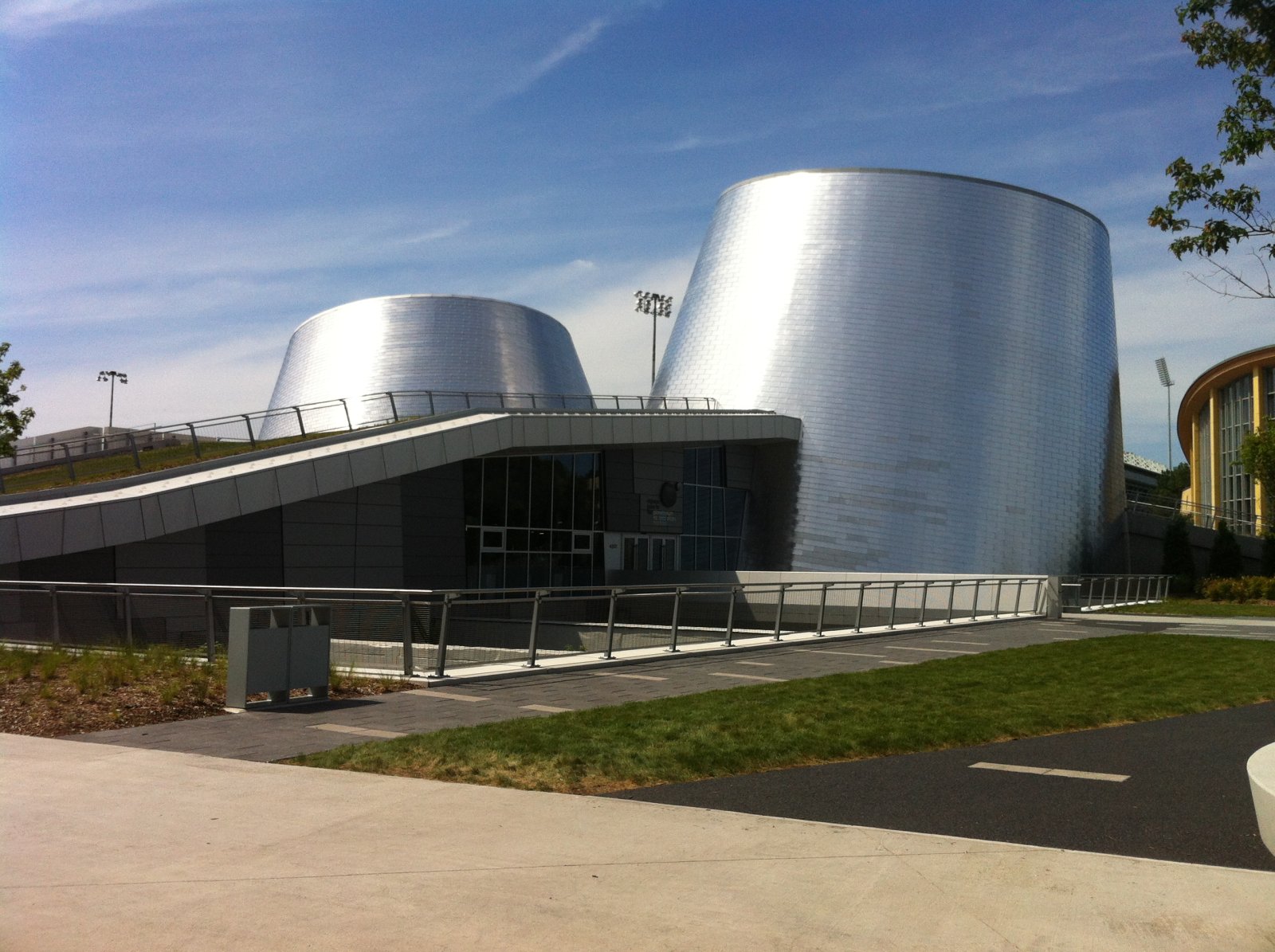 Montreal: The Rio Tinto Alcan Planetarium - Montréal | Secret World Trip Planner