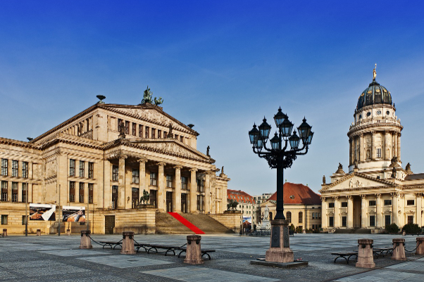 Gendarmenmarkt yang menakjubkan - Gendarmenmarkt | Secret World Trip Planner