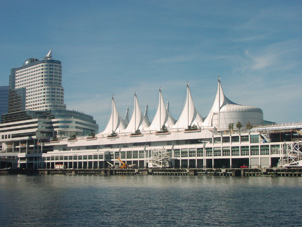El Canada Place es un emblemático centro de convenciones - Vancouver | Secret World Trip Planner