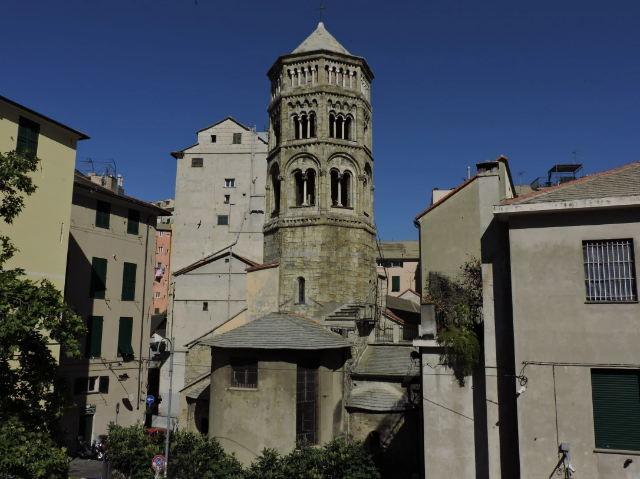 برج کلیسای سن دوناتو - Genova | Secret World Trip Planner
