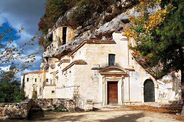 Vetmia e Santo Spirito a Majella - Roccamorice | Secret World Trip Planner